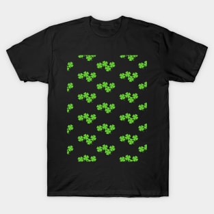 Four Leaf Clover Pattern in Black T-Shirt